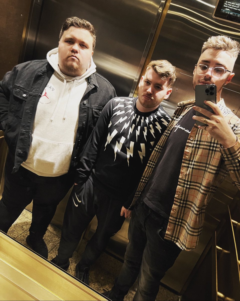 Team Singularity tweet media