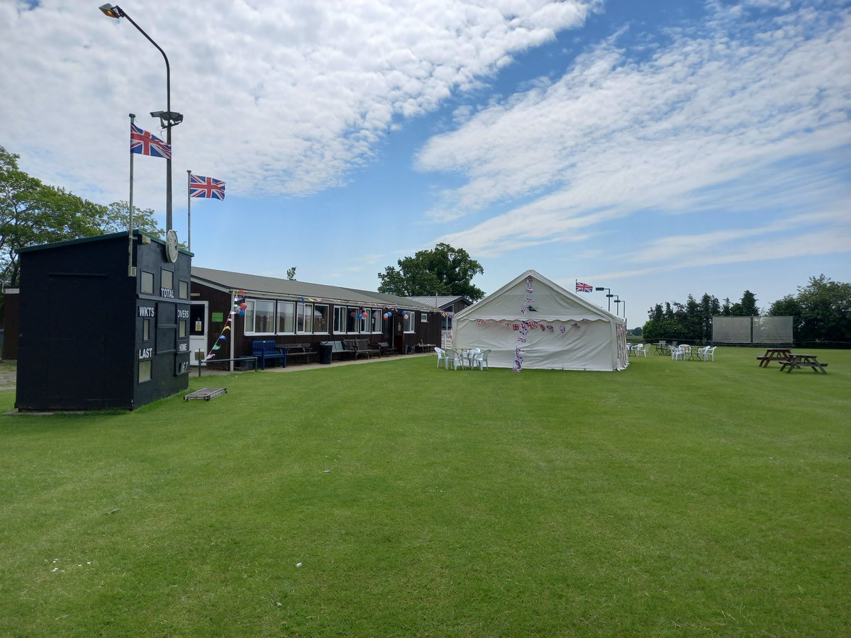 halverQEII's tweet image. We are all set for the #jubilee2022 celebrations QEII style.

See you all soon.

Bar Open 13.30
Music from 14.30