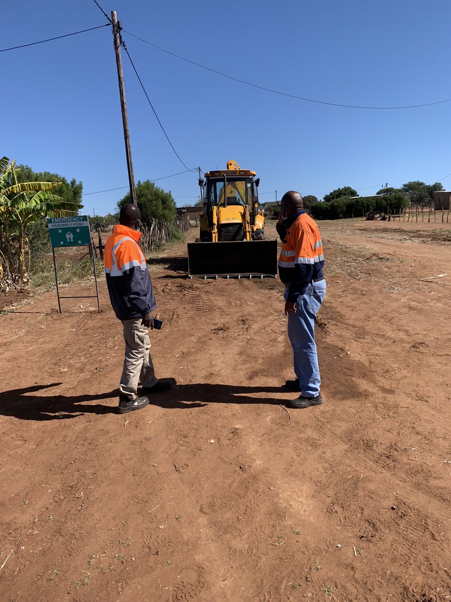 GabaakeGG's tweet photo. Zismo field office with the Site Manager Zivanai and SHE officer Kutlwano. About 10 KM of debushing out of  about 100 KM, completed with no major incidents. https://t.co/SpX5lQBVPN
