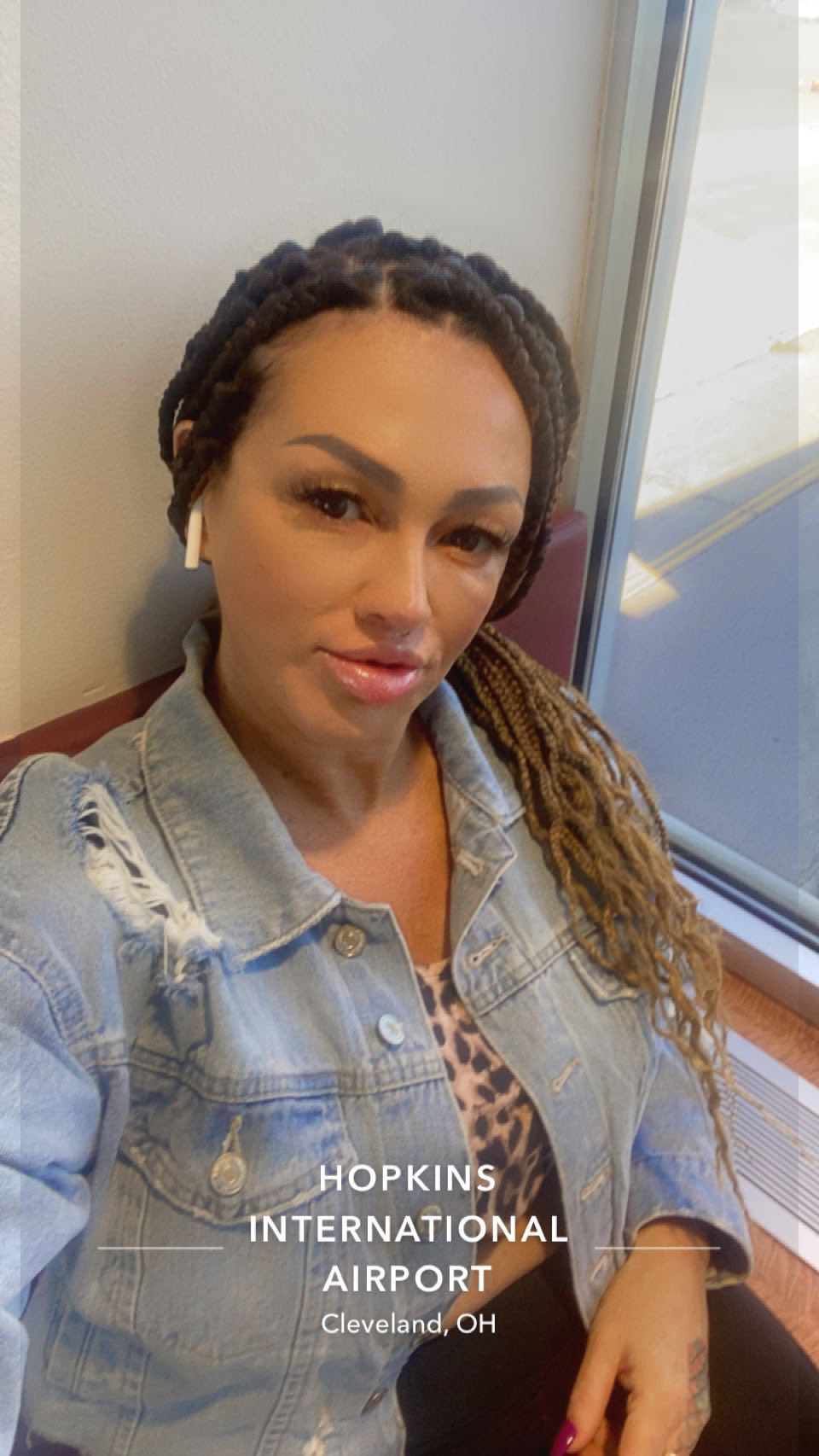 TW Pornstars - Nina Lakes AVAILABLE IN Akron OH 6/1 -6/3. Twitter