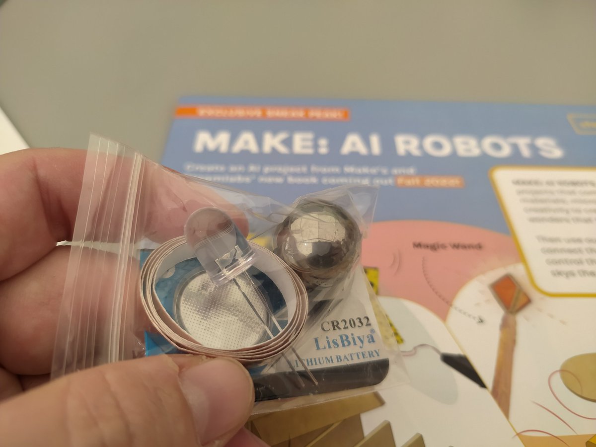 So <a href="/STEAM_Labs/">steamlabs</a> brought a super cool construction and coding activity... but it contains an LED... and we all know how tinkerers are with LEDs... #likeMothsToAFlame #nameBadgeHacking #MakeECSITE #ecsite2022