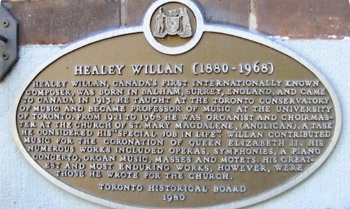 #PlaqueFriday: With #PlatinumJubilee this weekend, we look back at the coronation of Queen Elizabeth and the role of a #Torontomusician in the ceremony. with a look at an old #HTplaque on composer Healey Willan (1880-1968). #alwaysreadtheplaque: ow.ly/GlE850JoYLC