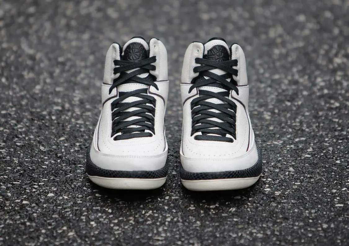 JustFreshKicks tweet media