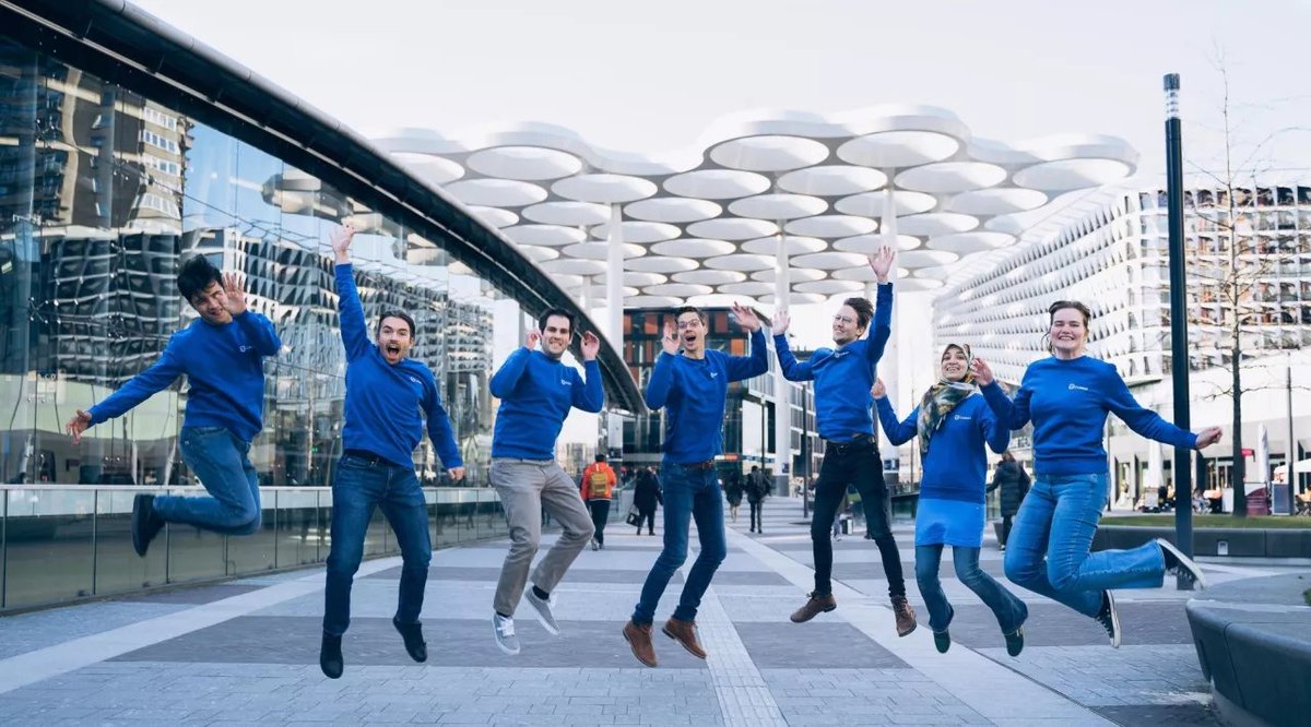 Begin dit jaar heeft DressMe voor startup Codean bedrijfskleding mogen maken. 👕 En het mag wel duidelijk zijn dat dit naar tevredenheid is verlopen, want zie ze eens shinen!  📸

#dressme #bedrijfskleding #codean