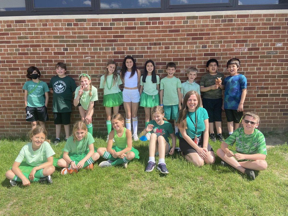 Happy Field Day from 4th grade! #wal109