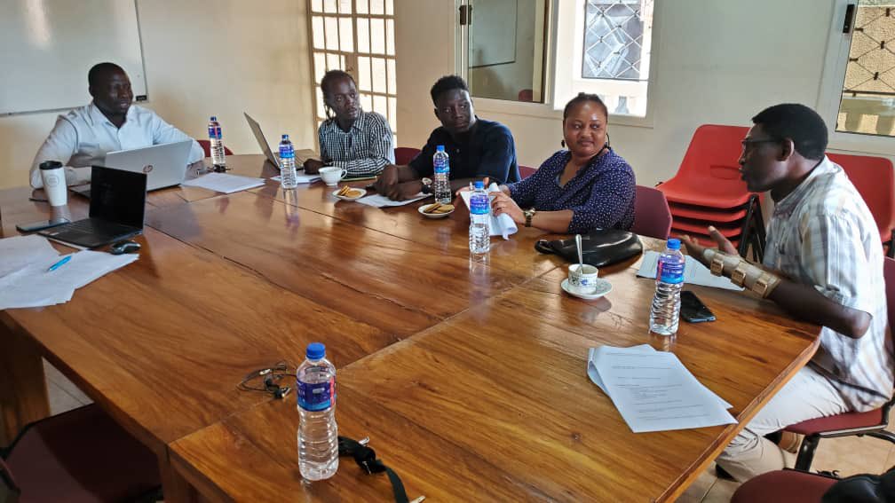 GambiaGamut's tweet photo. The President of GAMUT Mr. Mam Demba Ceesay, President of the Comedy Association Pa Ebou aka Pa Fresh and Social Secretary Fatoumata Bah on Wednesday 1st June, 2022 attended a focus group discussion to help drive policy recommendations on Social Security for the informal sector. https://t.co/MrUVDQUV8U