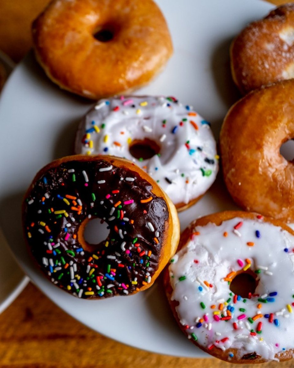 Kings Food Markets (@kingsfoodmkts) on Twitter photo Your Friday just got a whole lot sweeter! 🍩 Celebrate National Doughnut Day with doughnuts from our bakery! Your Friday just got a whole lot sweeter! 🍩 Celebrate National Doughnut Day with doughnuts from our bakery!