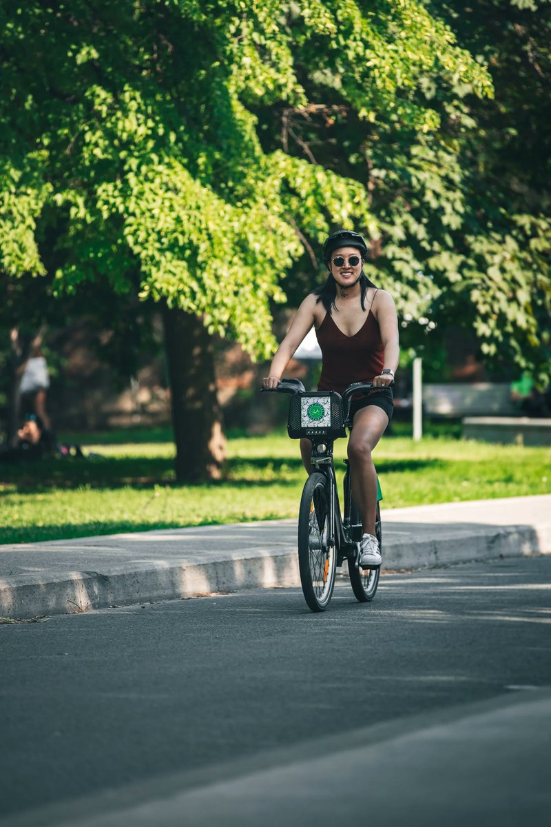 BikeShareTO's tweet photo. Ready for #WeekendRiding. ๐๐ฒ ActiveTO is being held on the Meadoway this weekend, and we will have Valet Stations located at:
๐ Humber Bay Shore Park East Station
๐ HTO Park Station
๐ Northern Dancer Blvd & Lake Shore Blvd E Station
Details here https://t.co/ofRGaAnUz8 https://t.co/jWc6gX1xDP