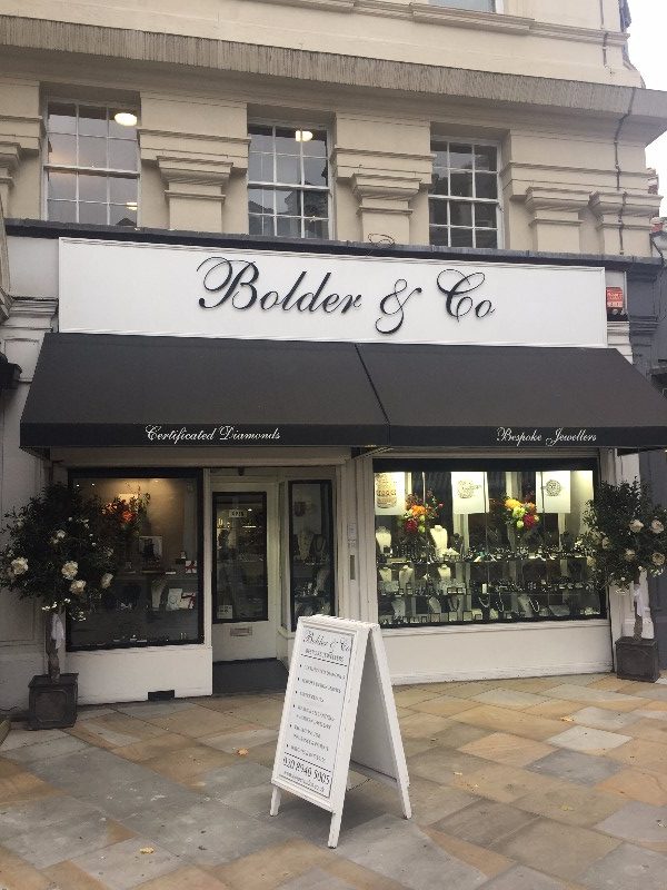 BeRichmondUK's tweet photo. Bolder & Co has been an established jewellers in the heart of Richmond upon Thames since the early 2000’s. Focusing on British craftsmanship and with a passion for quality, Bolder & Co has developed and grown and boasts a vast range of exquisite fine jewellery 💎
#liveworkexplore https://t.co/jWgK2JaLKV