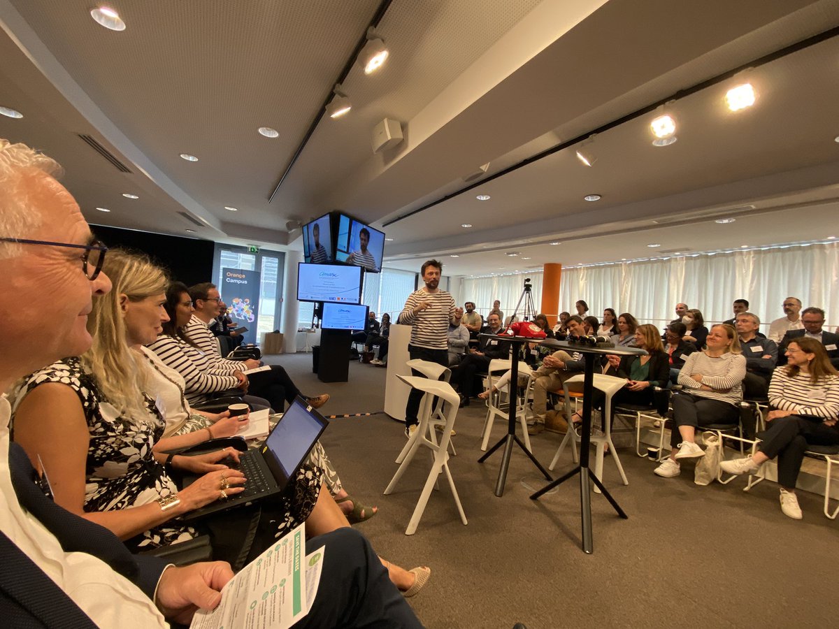 FlorenceBouchot's tweet photo. C’est parti pour la 55ème #ConventionAMARC sur la #mesure &amp; le #ROI du #management de l’#insatisfaction client, préparée &amp; animée par @ml_jullien. Intervention de Daniel Ray sur la définition et l’utilisation de la méthode du Complaint Model. #relationclient #rentabilité #profit https://t.co/ddzod7eHgO