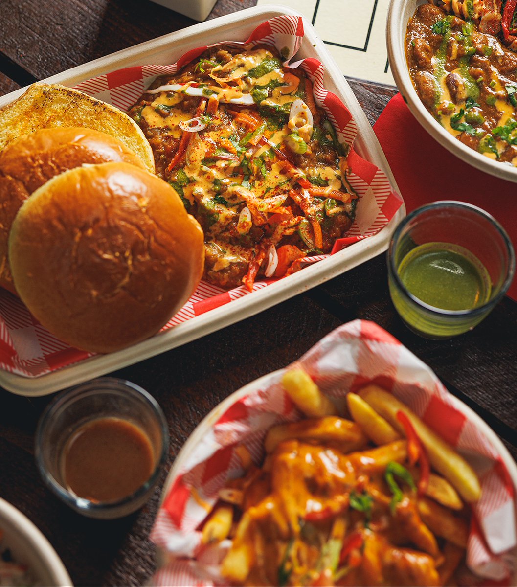 RockitLDN's tweet photo. Keep calm and curry on folks. Come celebrate with us at Lalaland in Shoreditch, enjoying some delicious paos and flavourful curries! 🍔🍛🇬🇧 #IndianFlavour #LalalandLondon https://t.co/vVSkqjRXxB