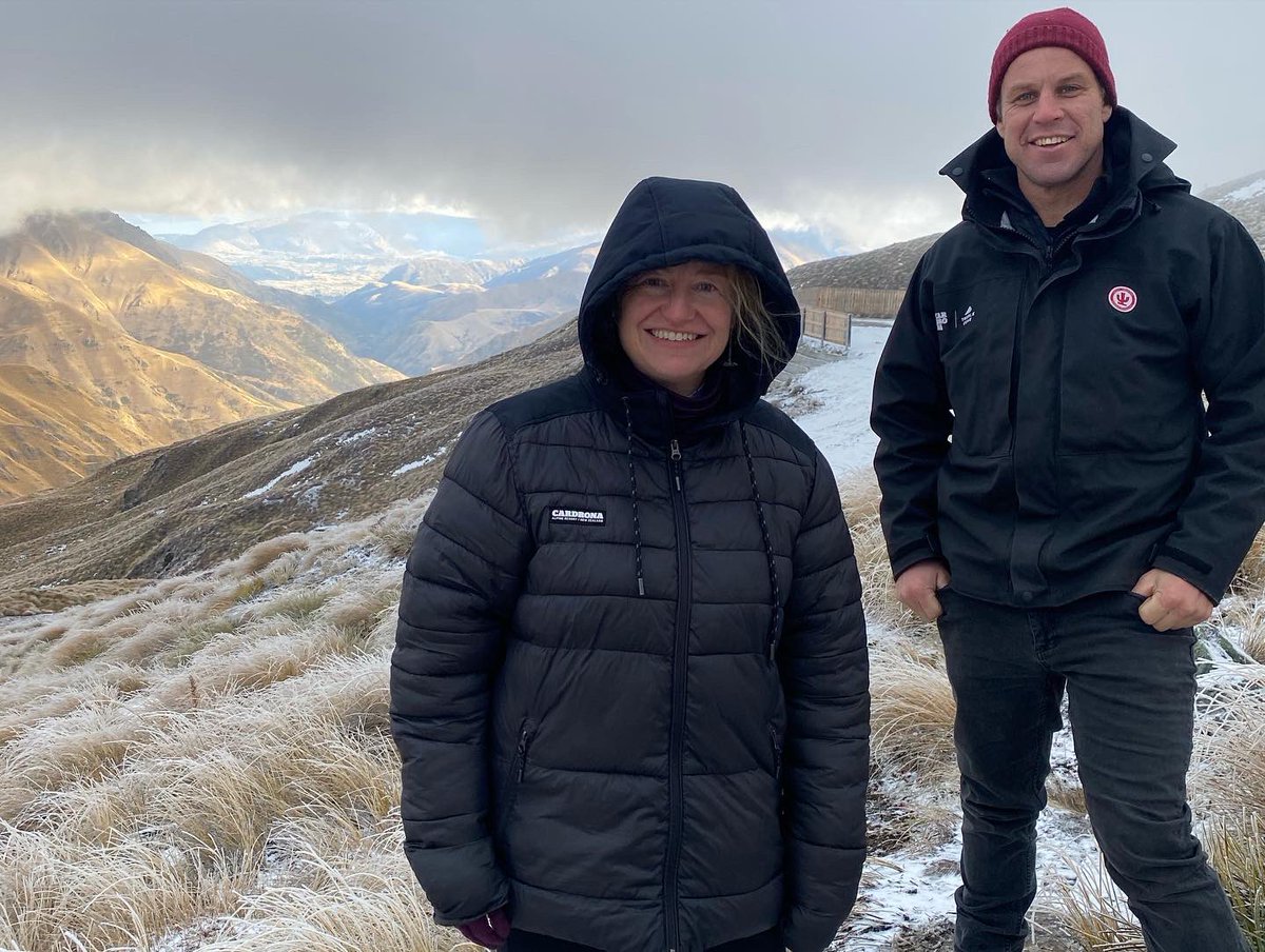 BrookingRachel's tweet photo. Varied day around Otago talking sports (we do the most), indigenous vegetation, employment, and snow machines. #thisismyrealjob @TheRemarks @CardronaNZ #OtagoSportsAwards ⛷🥇❄️ https://t.co/CwJcOSDjFf