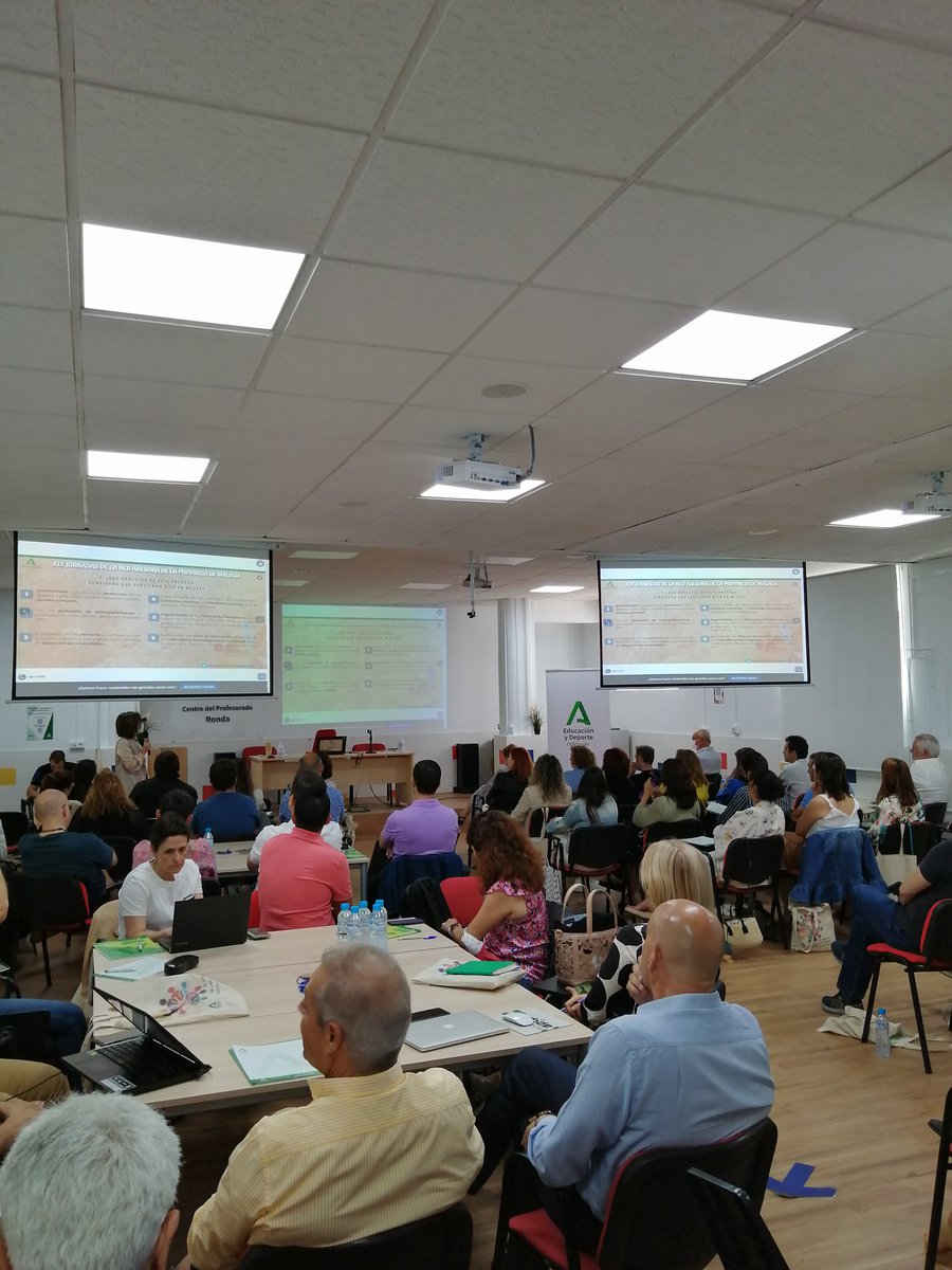 cepronda's tweet photo. Segunda sesión de las XIX Jornadas de la Red Asesora de la provincia de Málaga.
Revisamos conclusiones. #XIXJornadasProvincialesMálaga
@cepmalaga
@cepmarbellacoin @cepaxarquia  @cepantequera @EducaAnd @jmcriado @Mjbueno14 @cepronda https://t.co/fhO04QWLbi
