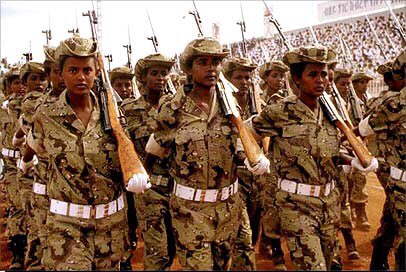 PiccoloRaffica's tweet photo. Eritrean women the back bone of our society! #EritreaPrevails #Segum https://t.co/jbN7faXMRS