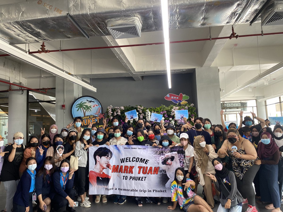 beside93's tweet photo. Welcome Mark Tuan and DNA Team to Phuket🌴🌊 #MarkTuan #MARK #GOT7 #IGOT7 #DNATeam https://t.co/4zBoFB4y4V