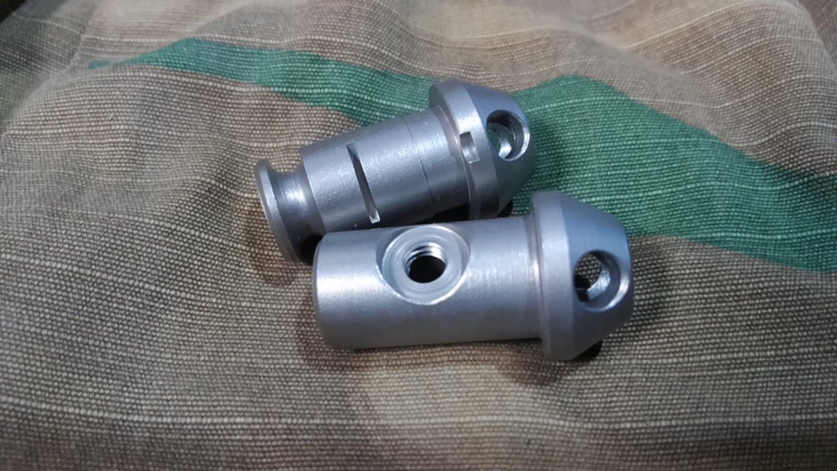 makeplusp's tweet image. Mk23Mod0 コマンド用ガスプラグ

G&amp;amp;P用5,000円送料込み
KM用6,000円送料込み

今回の販売数はG&amp;amp;P用が10個、KM用が6個です。

ステンレス製でつや消し仕上げになってます。
どちらの仕様もレギュレータの大小任意の位置決めが出来ます。
注文はこちらのDMからお願いします。