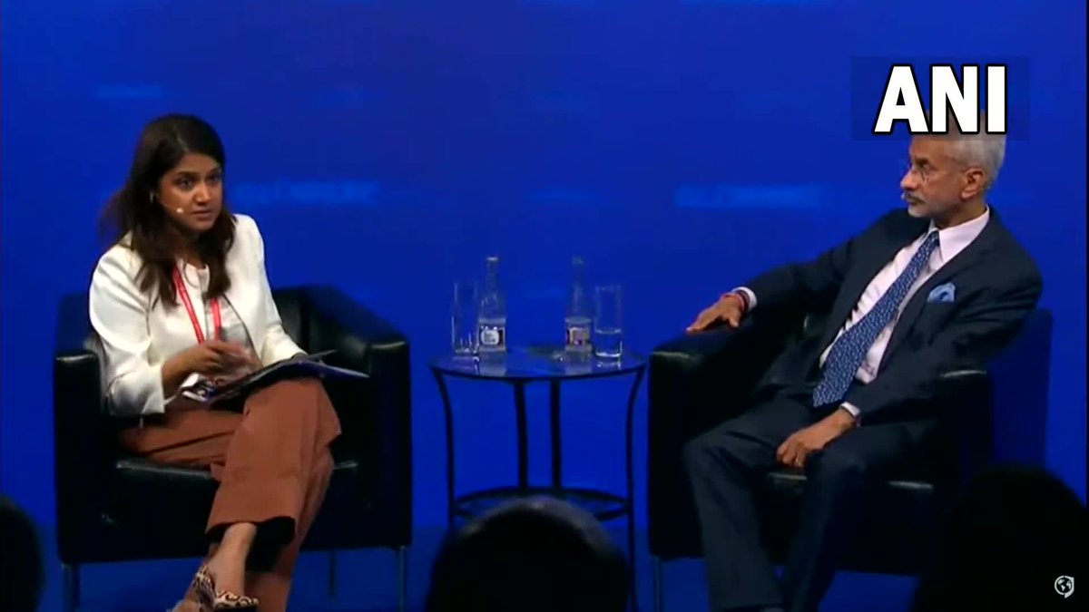 smitaprakash's tweet photo. Questioner: you (India) are sitting on the fence. 
S. Jaishankar: No I am not. I am sitting on my ground. https://t.co/ovHstmG3lL