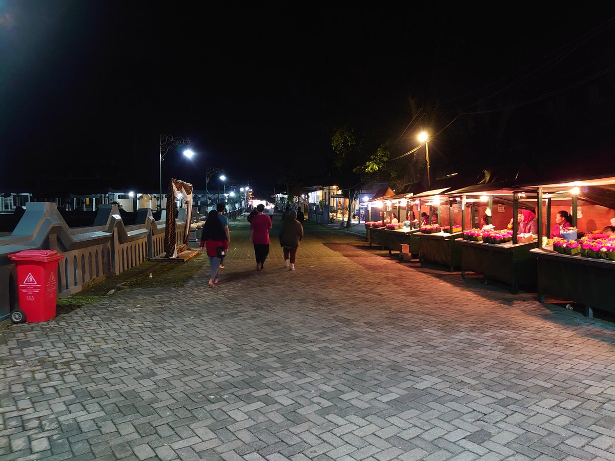 Daniizzu tweet media