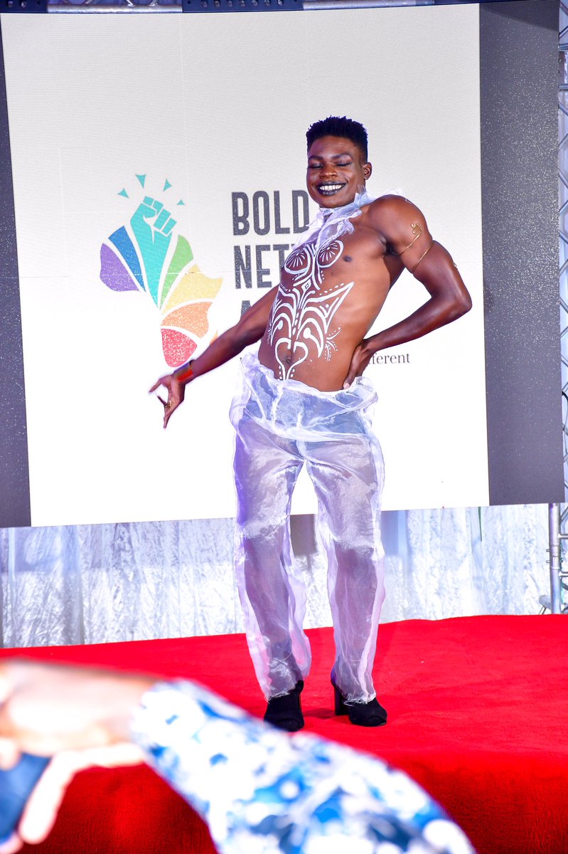Boldnetafrica's tweet photo. Happy Friday, Boldies!
Flashing it back to these graceful and electrifying performances by @Thedanceshagz always ready to fire 🔥 up the stage!!
#boldfaces
#boldturns1
#boldnetwork🏳️🌈🌎 https://t.co/eUwfTnGe8N