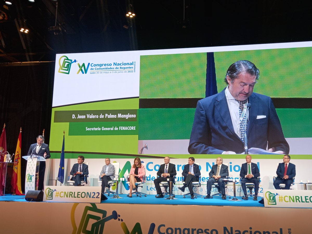El secretario general de <a href="/FenacoreOficial/">FENACORE</a>, Juan Valero de Palma, procede a leer las conclusiones del Congreso y los acuerdos protocolarios.

#CNRLeón22 #regadío #comunidadesregantes #clausura #congreso #leonesp