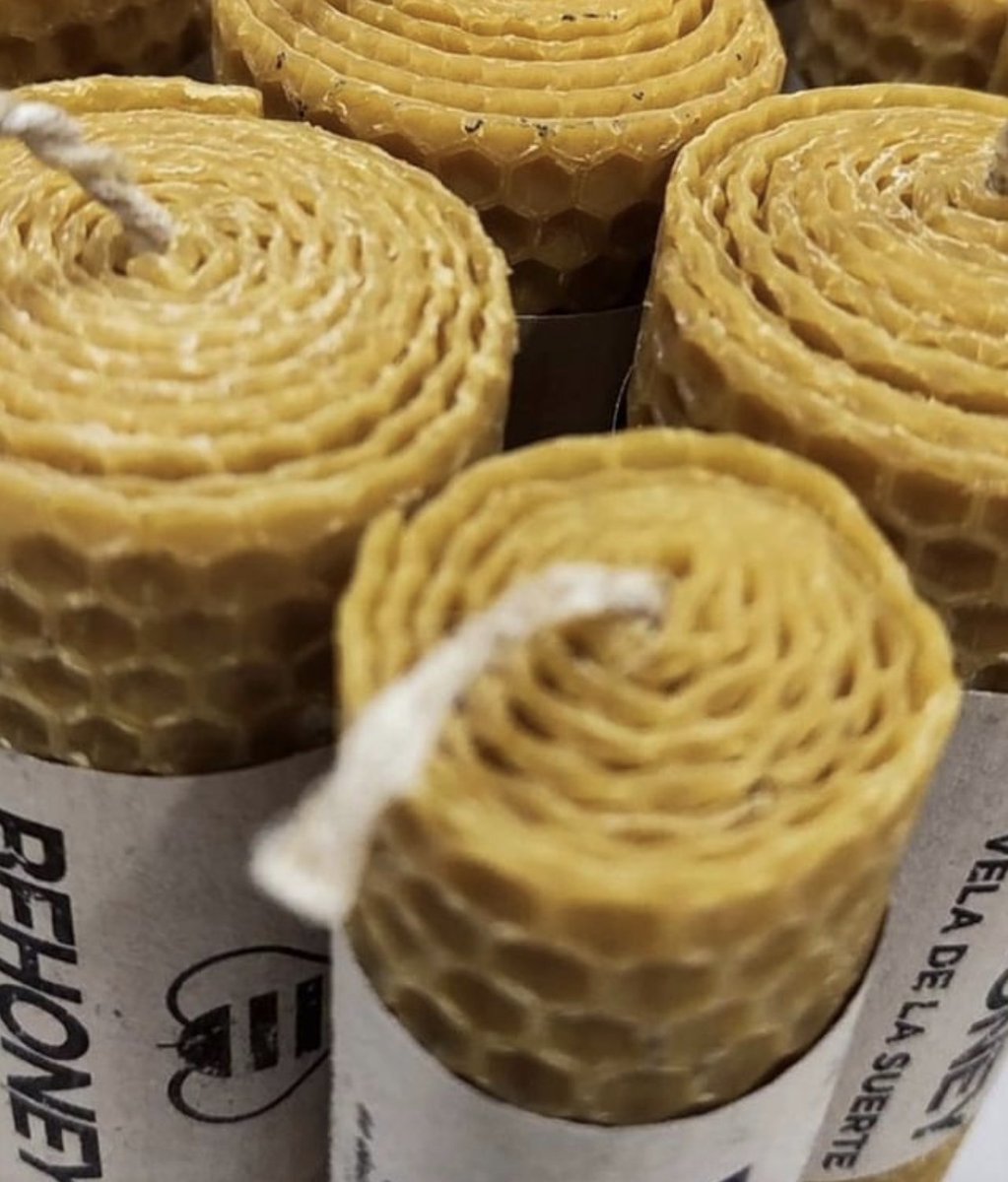 ¡Enciende tu vela de la suerte! Hoy es 22 de junio 🕯

Las velas #BeHoney son 100% naturales, hechas con cera de abeja de nuestras colmenas 🐝

Descúbrelas en behoney.es