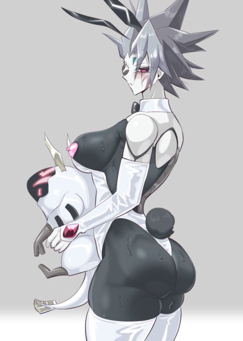 ちょ 長官描かんと…死にます
♀化 