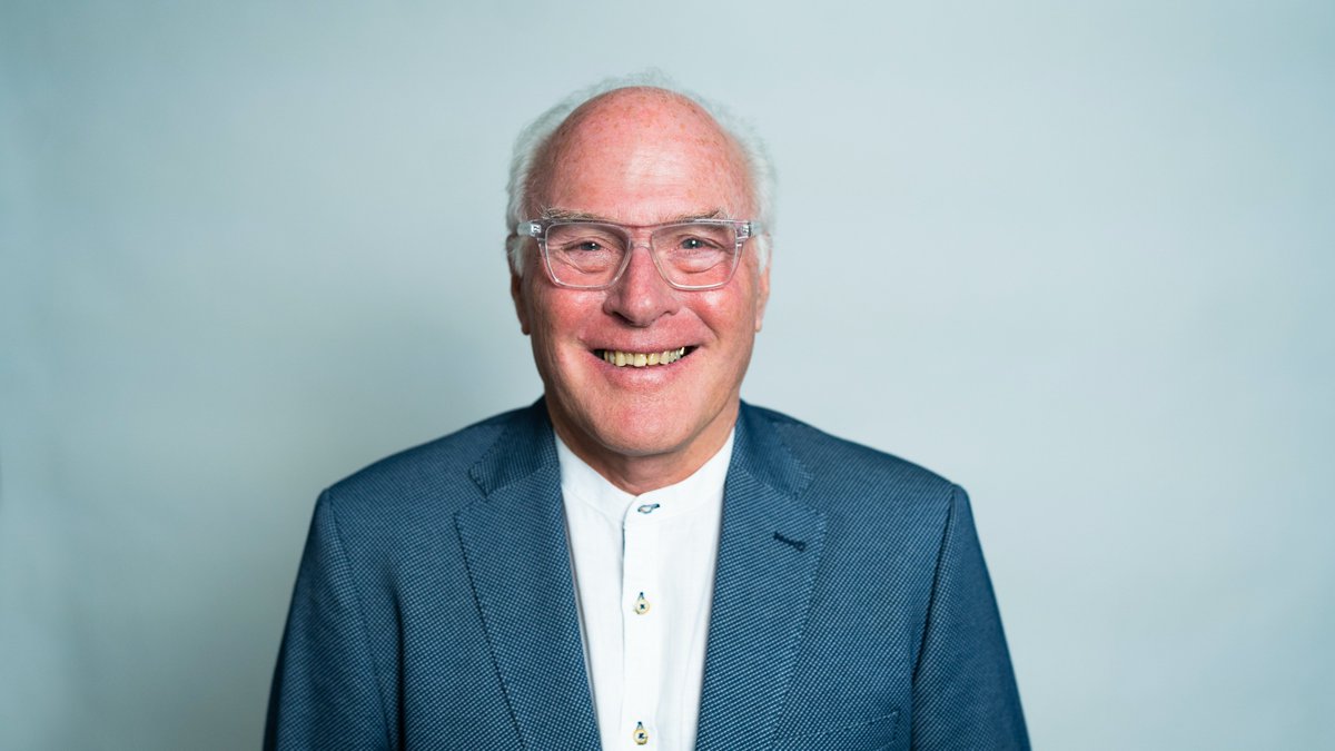 BJCA 📊 (@thebjca) on Twitter photo A special 📺 ahead of #BCS2022 🫀
The #HCM story is one of 🌍 collaboration, innovation and patient-centred care.
Prof Bill McKenna was there from the start and we're honored to share his recollections- from the Coaticook Curse to Myosin inhibitors
wondrmedical.net/ch/BJCA #PMHx A special 📺 ahead of #BCS2022 🫀
The #HCM story is one of 🌍 collaboration, innovation and patient-centred care.
Prof Bill McKenna was there from the start and we're honored to share his recollections- from the Coaticook Curse to Myosin inhibitors
wondrmedical.net/ch/BJCA #PMHx