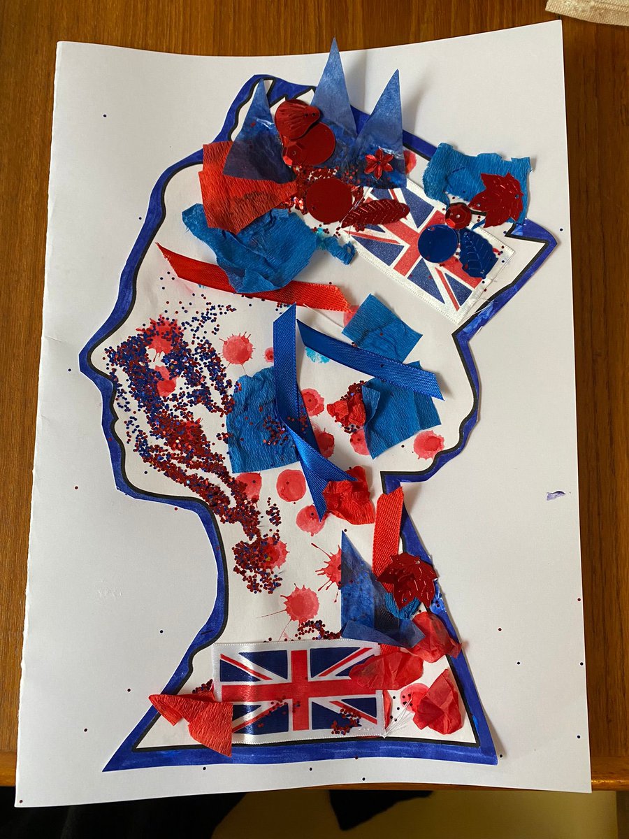 A very special royal delivery from our youngest learners to Her Majesty 🇬🇧🤍❤️💙 #queensplatinumjubilee #platiniumjubilee #JubileeCelebration #queensjubilee