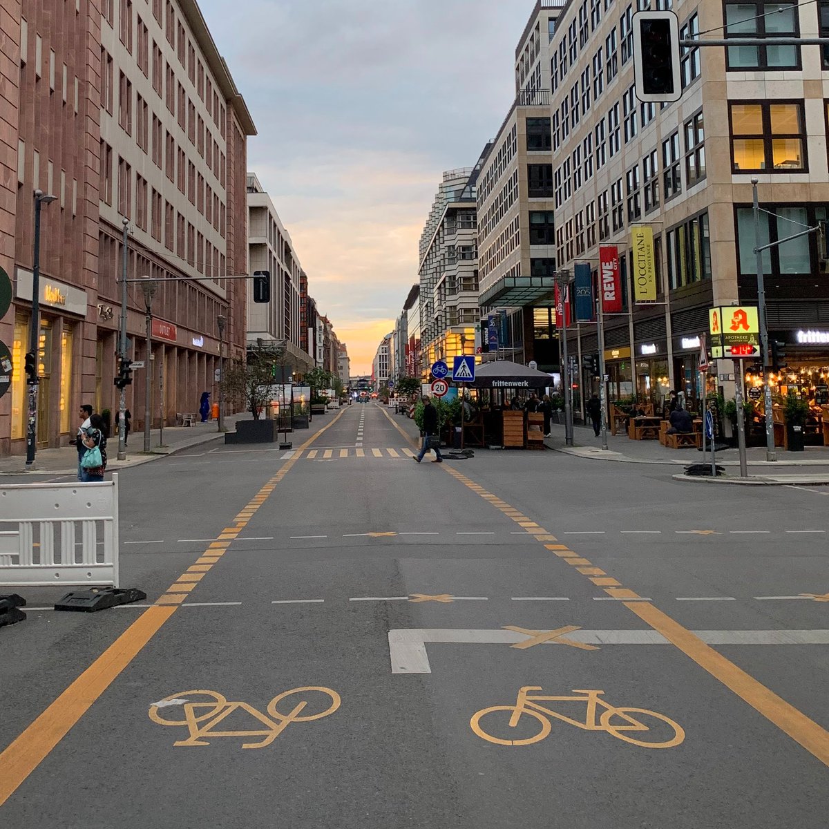 In the streets in Berlin I feel respected, encouraged and protected thanks to the facilities provided, but each and every person deserves #safeinfrastructure, #safespeeds and a #safejourney regardless of their location around the world! @iRAPSavingLives #WorldBicycleDay