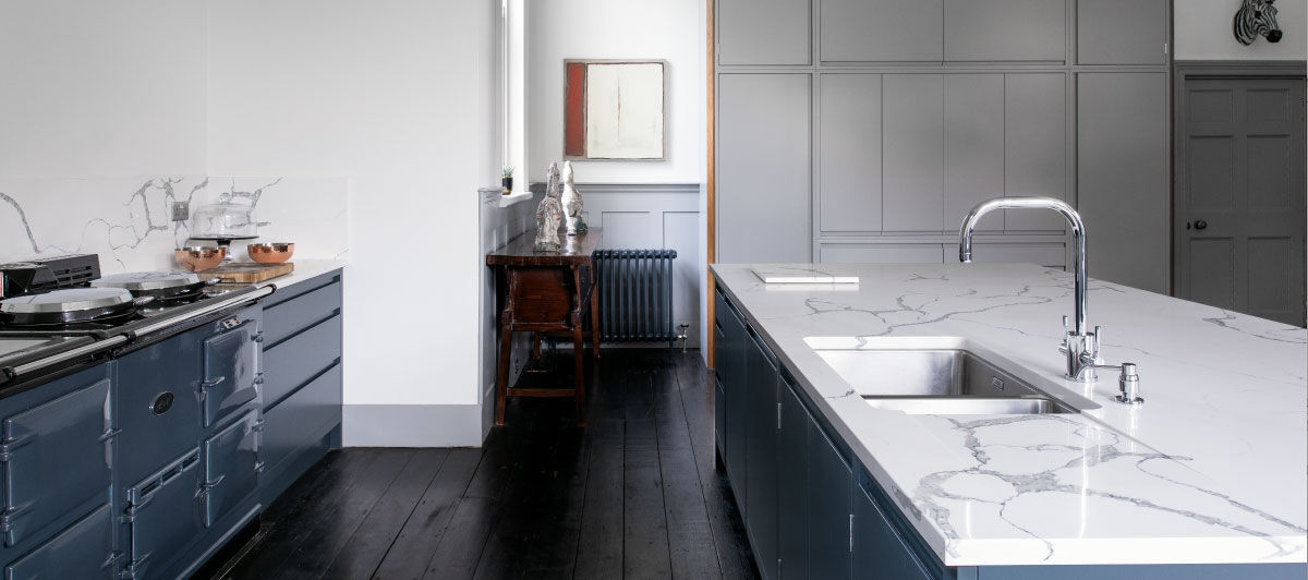 The benefit of having us create your #bespokekitchen is that we can incorporate whatever type of units and #kitchendesign features you like. There’s no need to settle for whatever’s available in the shop — our team will painstakingly design whatever it is you're looking for.