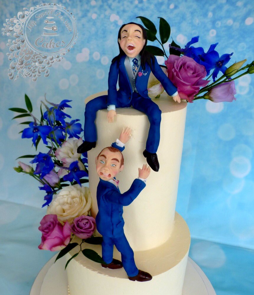 mysweetpassion1's tweet photo. Congratulations to Steven and Simon on their Big Wedding Day and all the best for future… #wedding #sussex #sussexwedding #Brighton #Brightonwedding @GrandBrighton #weddingcake #Beatakhoo https://t.co/b3BNhdaWYv
