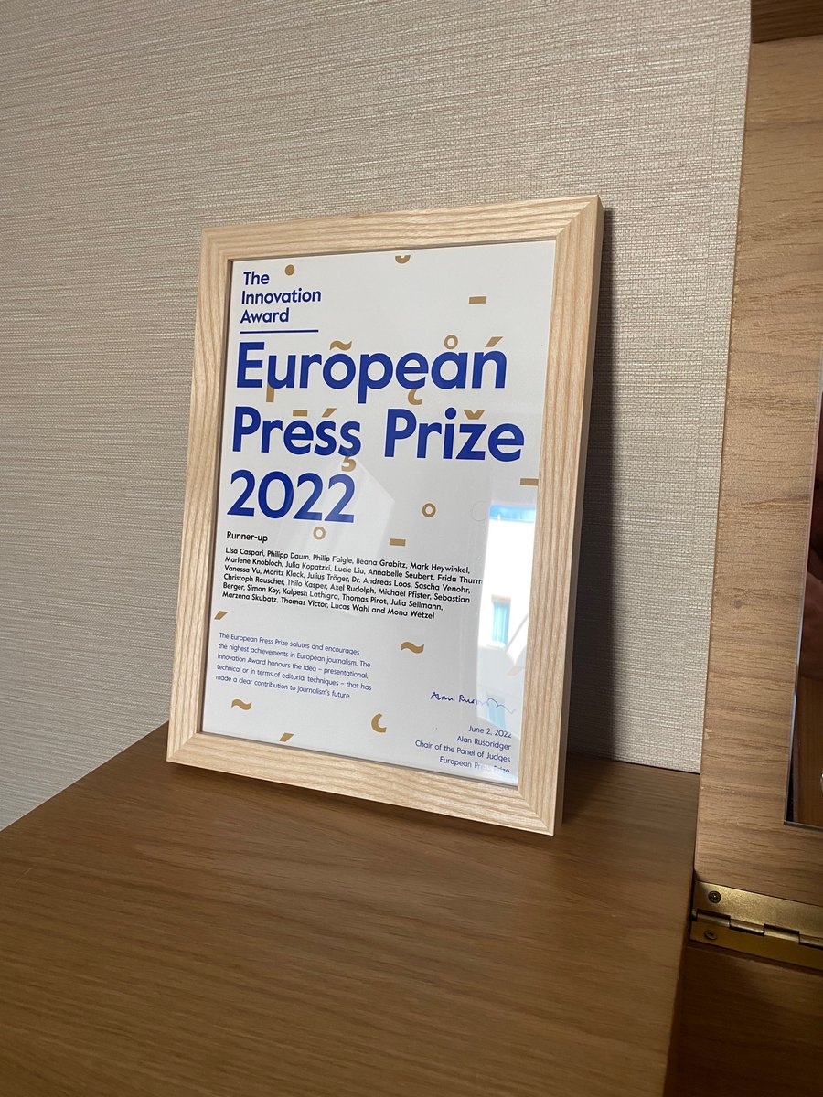 pfaigle's tweet photo. Very nice evening yesterday in Madrid at the #europeanpressprize, with colleagues from all over Europe. Our experiment #die49 was the Runner-up for the Innovation Award - congrats to the whole team @zeitonline and to all nominees and winners! Our story: https://t.co/yES7jHTQnv https://t.co/CdS8TpJe0i