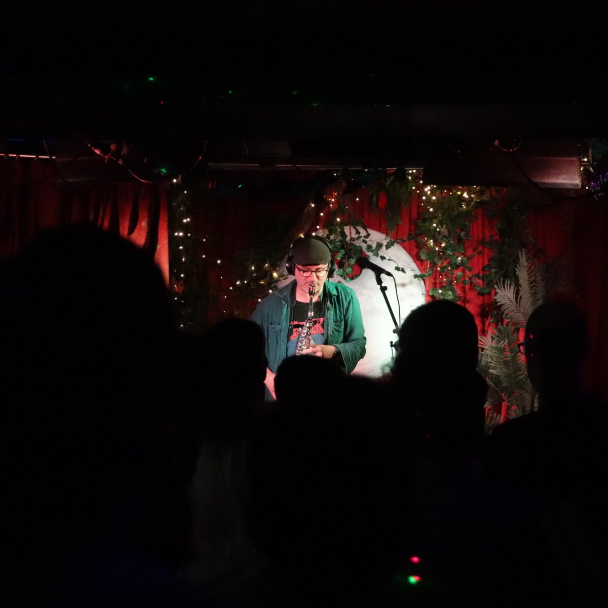 counterchamber's tweet photo. The amazing #balladeste and @samuelsharpuk played our first night in Hoxton in April. Thanks to everyone who came! The next night is June 29th, featuring @Tazmodi, Jessica Roch, and @thejchakravorty. Tickets on sale now! https://t.co/e4NbG390XH https://t.co/AV6J7OERMX