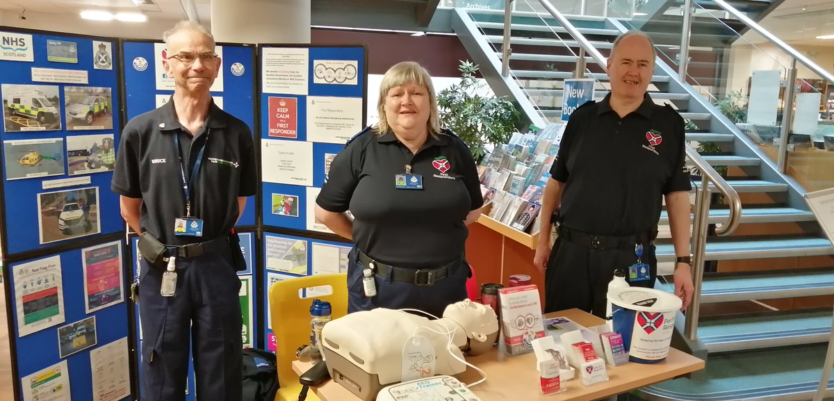 CPKLibraries's tweet image. Our friends from Perth First Responders are in the AK Bell Library today, so if you want to learn some simple CPR or find out more about what they do, drop in and say hi! 👋🏻 

@FruPerth #FirstResponders @Scotambservice