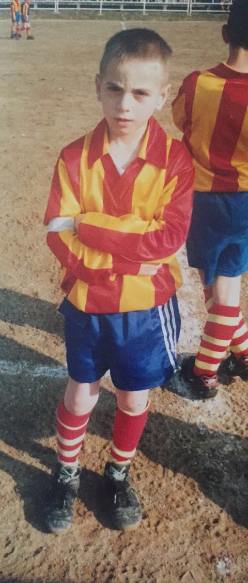 vega1988edu9's tweet photo. Ostres! Com passa el temps! Aquest dissabte serà el meu últim partit com a jugador del @CFTordera. No hi ha tristesa en els adeus, quan l'adéu obre una nova etapa. https://t.co/qO5Gm5yTdW