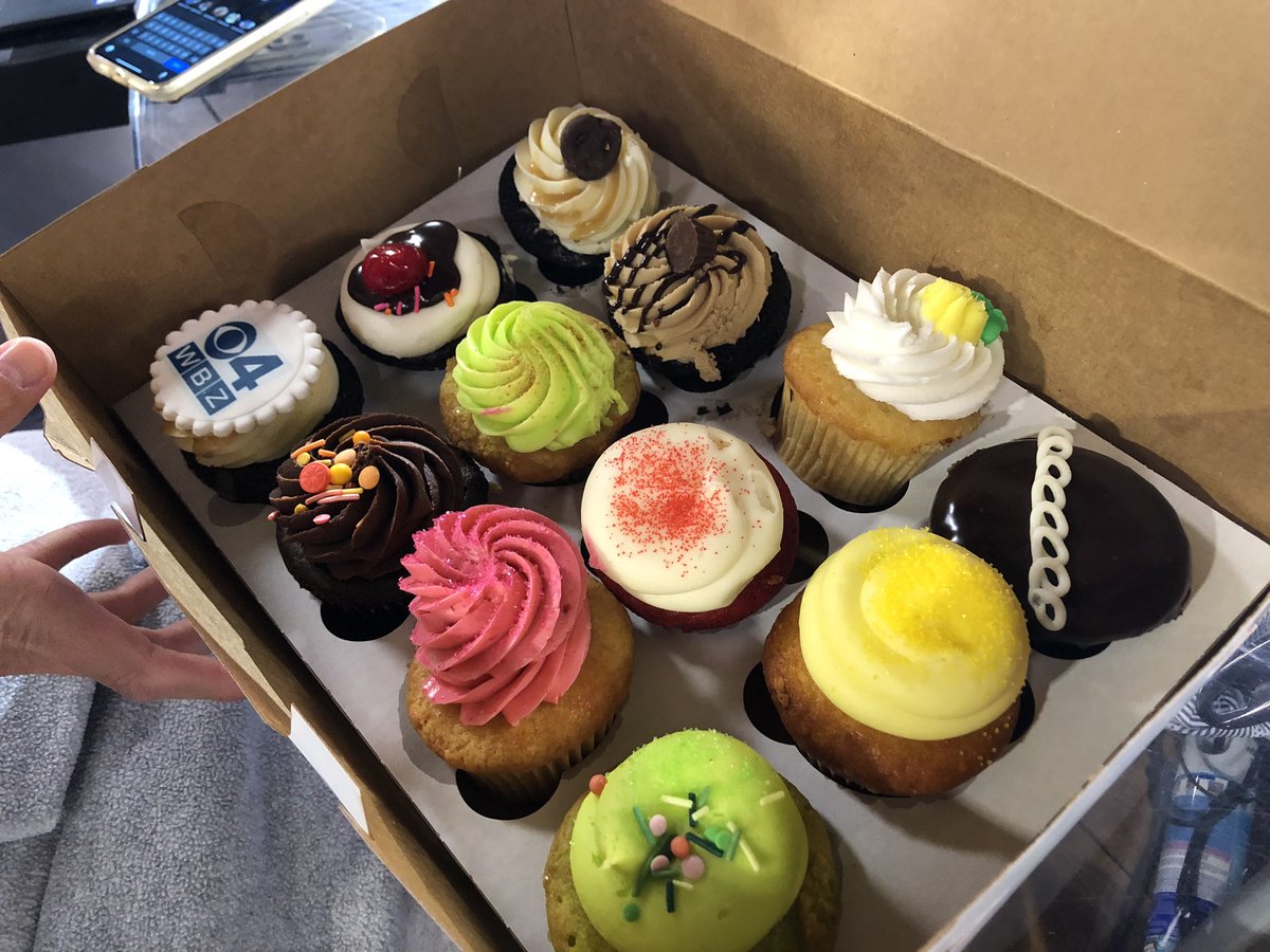 Right now on #WBZThisMorning: Food Truck Friday. 🧁