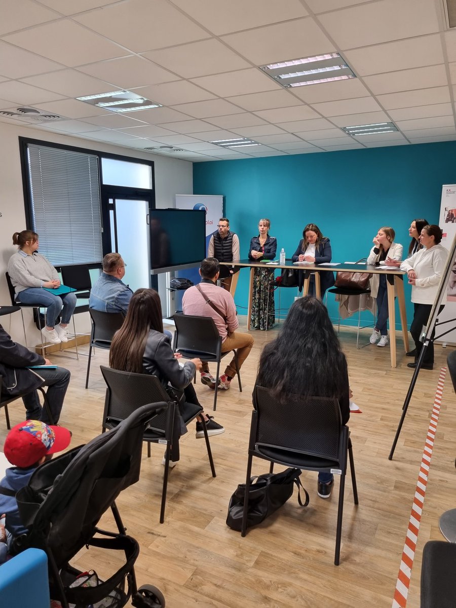 Madjid BOUFERKAS (@madjidbouferkas) on Twitter photo Jobdating pour la mairie de Roubaix, 3 recrutements en cours. Les représentants des 3 services étaient ravis de l'organisation. Des projections d'événements en partenariat à venir!! <a href="/sferetwitt/">Stephanie Feron</a> <a href="/Treutenaeres/">s. Treutenaere</a> <a href="/NadegeFouquart/">Nadège FOUQUART</a> Jobdating pour la mairie de Roubaix, 3 recrutements en cours. Les représentants des 3 services étaient ravis de l'organisation. Des projections d'événements en partenariat à venir!! <a href="/sferetwitt/">Stephanie Feron</a> <a href="/Treutenaeres/">s. Treutenaere</a> <a href="/NadegeFouquart/">Nadège FOUQUART</a>