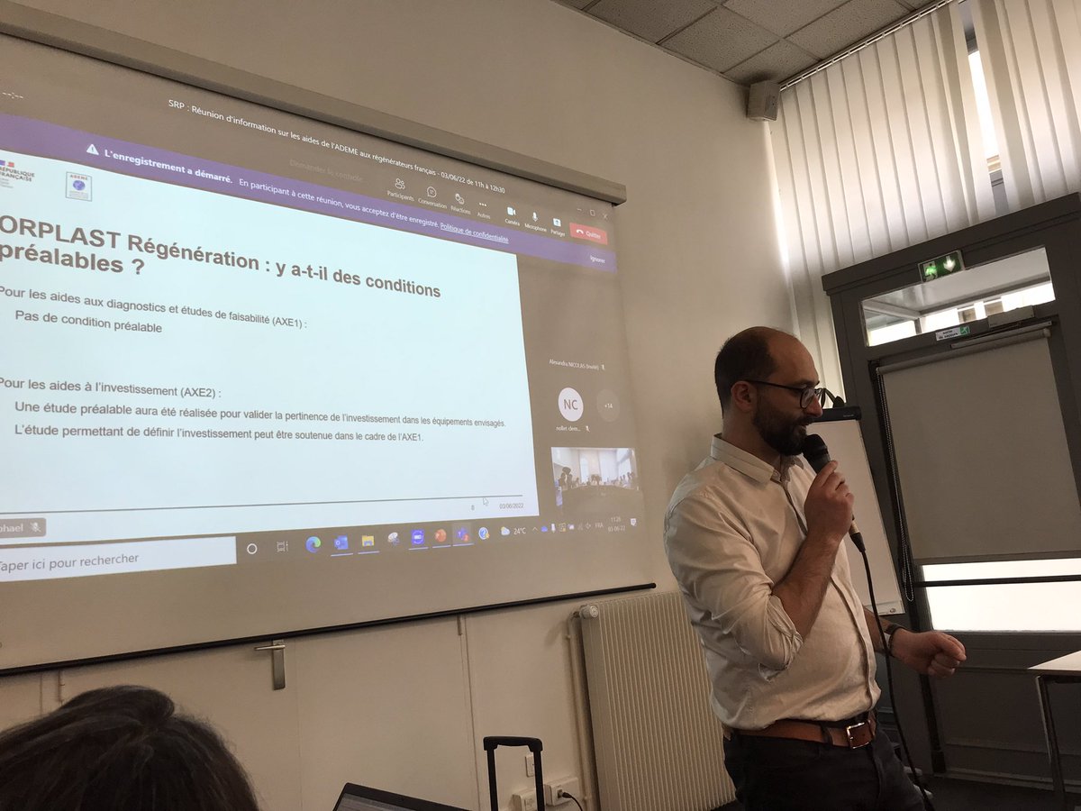 srprecyclage's tweet photo. Intervention de Raphaël GUASTAVI @ademe chef service #ecoconception & #recyclage sur le dispositif d’aides #orplast incorporation de #MPR et investissements 45 projets en 2022 échanges constructifs 👏 un grand merci à @ademe pour leur soutien https://t.co/G2xqZBRYyY