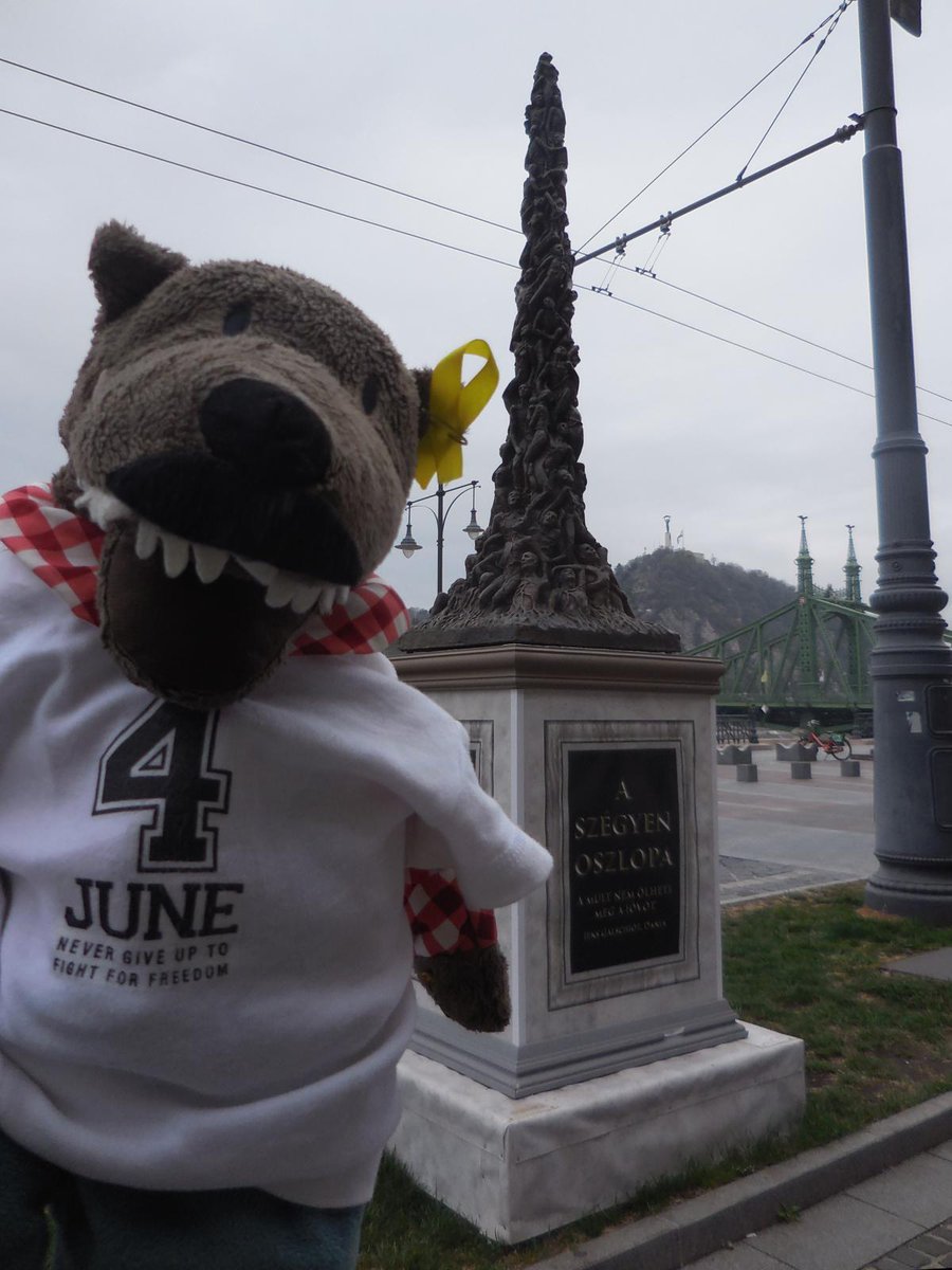 alfwappler's tweet photo. Don't forget to light a candle🕯️tomorrow on the 33rd anniversary of June 4th massacre!

Vigils:

Edinburgh:
https://t.co/fwyfNGkfJB

Germany:
https://t.co/n5JmHtsspH

London:
https://t.co/QKQz4a3OcB

Elsewhere:
https://t.co/eZkH9tF9Uz

#TAM33 #六四33 https://t.co/yV2A1GVUEd