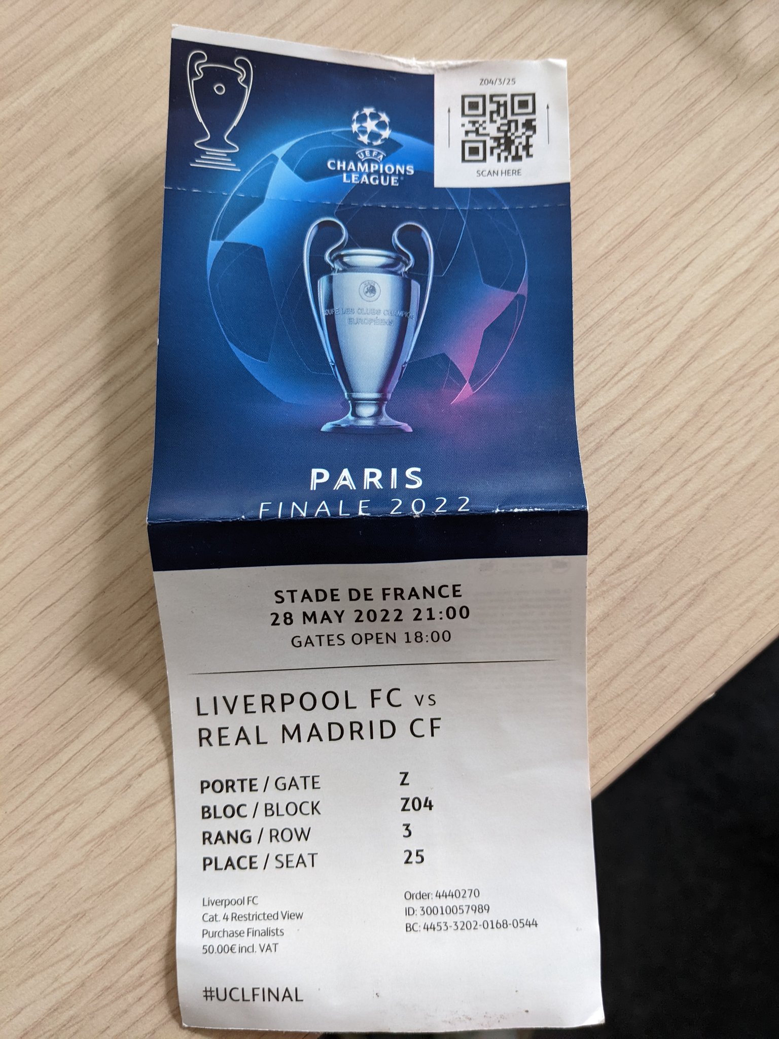 Top list and relevant documents of query tickets for UEFA Champions