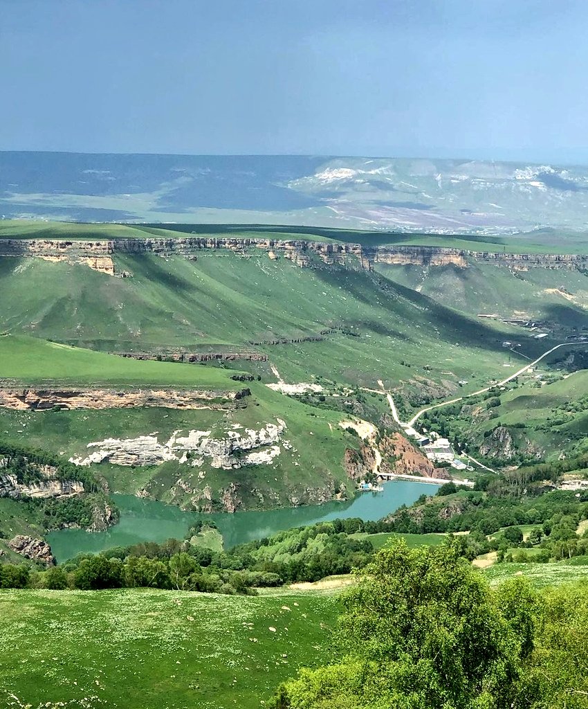 Эшкаконское водохранилище в окрестностях Кисловодска 
#Кисловодск #посуточно
avito.ru/kislovodsk/kva…
#Россия #Кавказ #Нарзан #отдых #туризм #курорт #парк #горы  #Kislovodsk #Russia #Caucasus #resort #mountains #spa #park #booking #жилье #квартира
📷Кржевицкая Татьяна