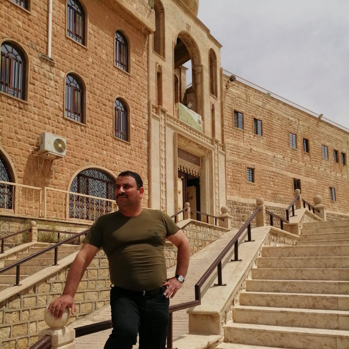 Phone2010Hack's tweet image. #صورة_ملف_شخصي_جديدة