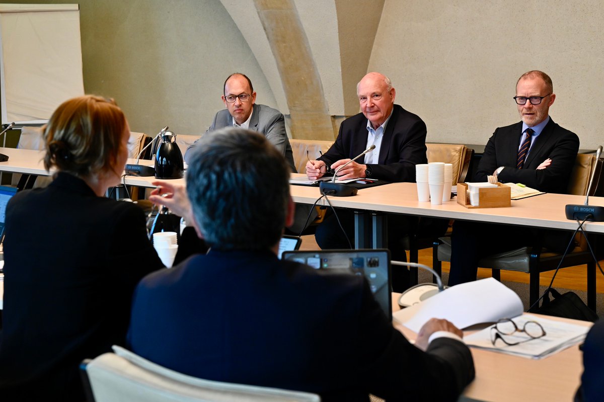 regiongrandest's tweet photo. Rencontres en #Moselle dans le cadre du suivi des Pactes Territoriaux de #Relance et de #Transition #Écologique avec :
🔹La communauté de commune de la Houve et du Pays Boulageois
🔹L'agglomération de Forbach
🔹L'agglomération de Sarreguemines
#accompagnement #PTRTE https://t.co/myqziL31L7