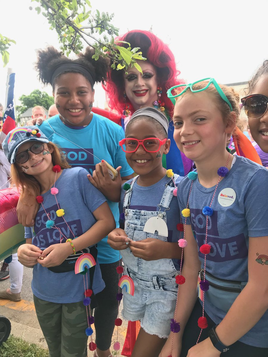 AndreaHunley_IN's tweet photo. 🏳️‍🌈 Volunteer to walk with #TeamHunley at the @indypride parade! https://t.co/MdvMjjb9Ku

🏳️‍⚧️ Here are some throwbacks from marching with Indy @ymca, @CCCathedralIndy, &amp; Indy Episcopal Church. I care deeply that ALL Hoosiers feel welcome in our state #SD46 #BoldVoice #ProvenLeader https://t.co/8PbOngVdS0