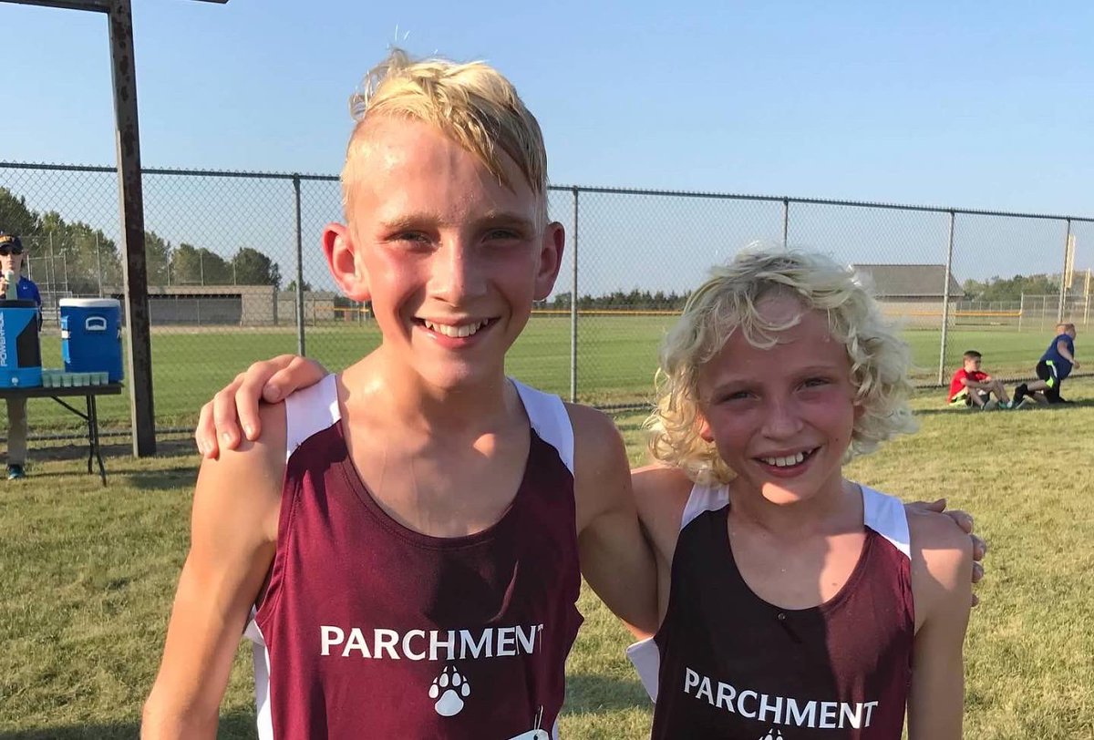 winterfamily720's tweet photo. Please pray for fast feet, safe races, and this Mommaโs heart as these two will be running their last race together for Parchment High School tomorrow! Races begin at 1pm at Forest Hills Eastern!!! ๐ญ๐๐ผ๐๐ฅฐ #ilovebeingyourmom #godsplanisalwaysbetter #runwithendurance #GoPanthers https://t.co/z3et78eko1