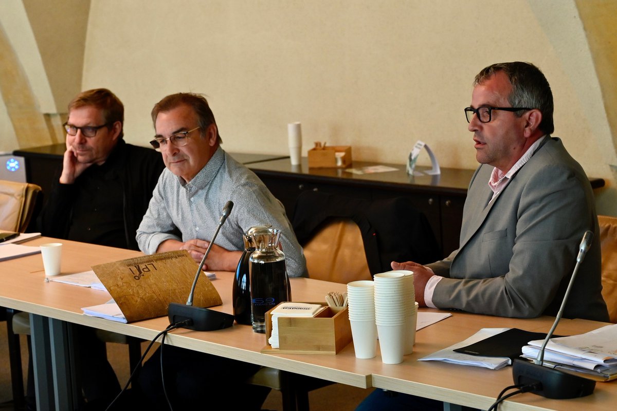 regiongrandest's tweet photo. Rencontres en #Moselle dans le cadre du suivi des Pactes Territoriaux de #Relance et de #Transition #Écologique avec :
🔹La communauté de commune de la Houve et du Pays Boulageois
🔹L'agglomération de Forbach
🔹L'agglomération de Sarreguemines
#accompagnement #PTRTE https://t.co/myqziL31L7