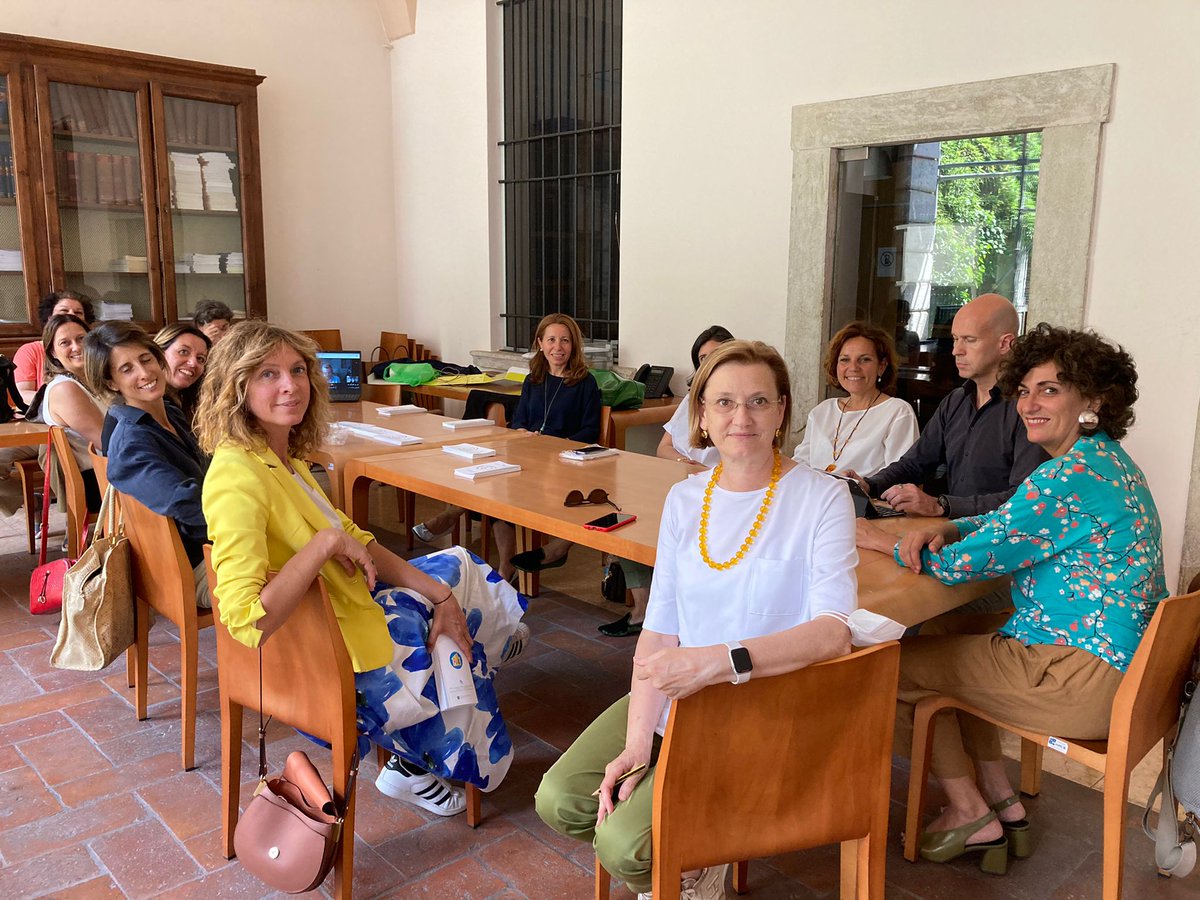 icollaborativi's tweet photo. #aiadc. #praticacollaborativa. #formazione permanente.
Ritrovarsi e lavorare insieme.
Il Practice Group #Lombardia Orientale all'opera.
#avvocati #commercialisti #psicologi #mediatori #professionisticollaborativi https://t.co/8EsYRqK9lN