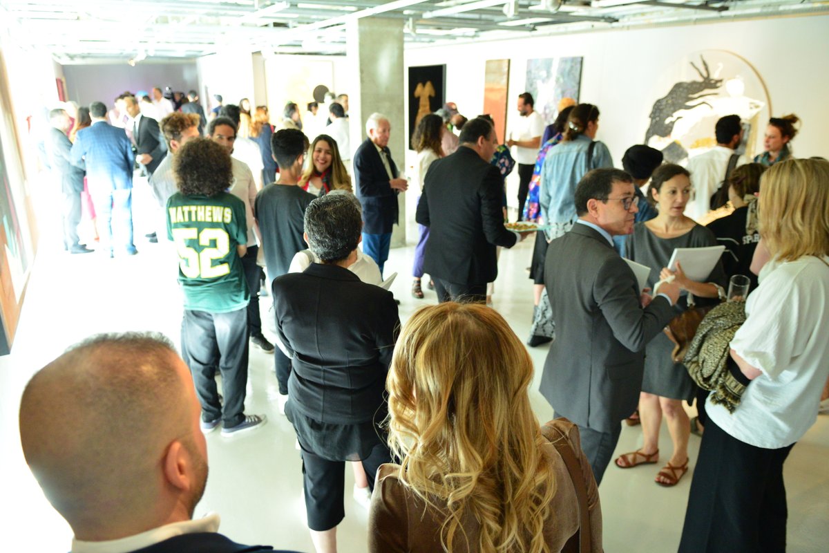 Vernissage de l'Exposition Collective Fragilitas
facebook.com/media/set/?van…