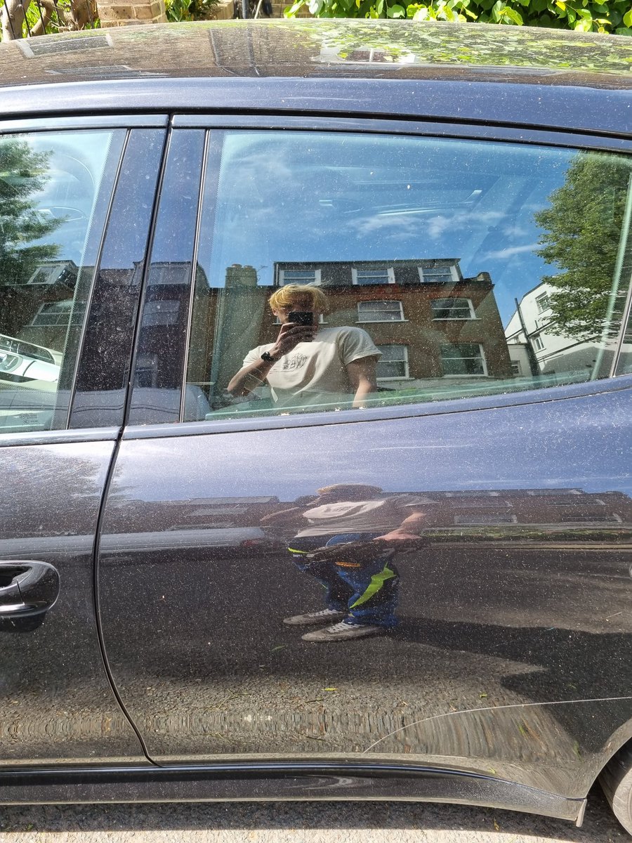 iameden's tweet image. hello Modern Warfare is 🌐 out now worldwide 🌐 pls listen to it. i hope you like it. there is much more to come. thank you for sticking around 💫

[ftrbnd.co/mwf]