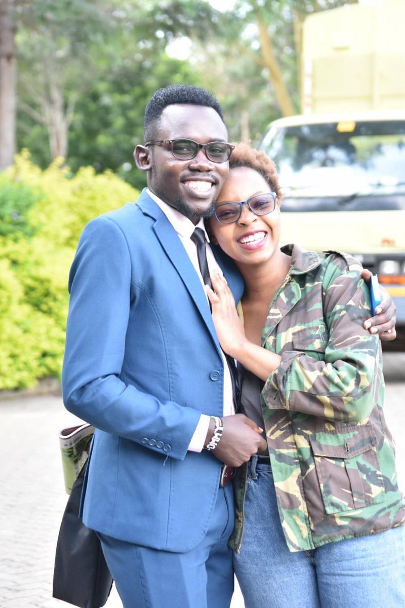 One year ago, this police officer arrested me for smiling at her. I challengeed the arrest in the police station and up to date, we ended up being good friends 😂. She asked me to have 10k likes only. Please Retweet. 

Obado| Gachagua | DP Ruto | Musalia| Visa | Zimbabwe | Babu